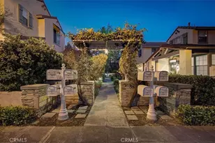 13050 Arborwalk Ln, Tustin, CA 92782 - Photo 29