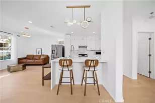 13050 Arborwalk Ln, Tustin, CA 92782 - Photo 7