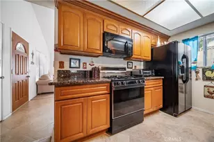 6275 Sapphire St, Rancho Cucamonga, CA 91701 - Photo 11