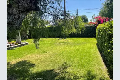 1062 El Camino, Santa Ana, CA 92705 - Photo 11