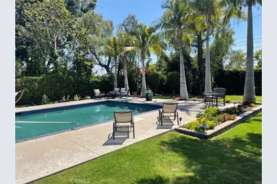 1062 El Camino, Santa Ana, CA 92705 - Photo 7