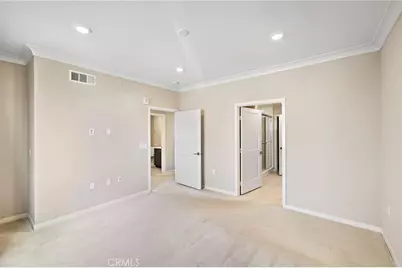 111 Bowery, Irvine, CA 92612 - Photo 11