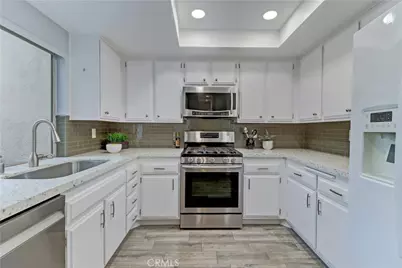 8566 Sierra #911-C, Huntington Beach, CA 92646 - Photo 15