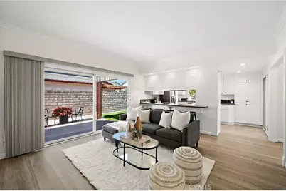 6221 Moonfield, Huntington Beach, CA 92648 - Photo 9