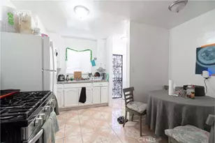 340 W 62nd St, Los Angeles, CA 90003 - Photo 37