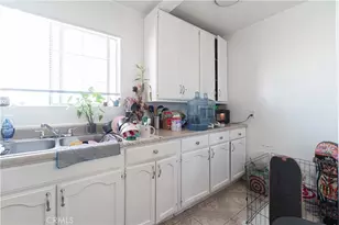 340 W 62nd St, Los Angeles, CA 90003 - Photo 49