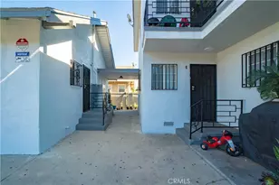 340 W 62nd St, Los Angeles, CA 90003 - Photo 7