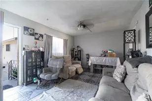 340 W 62nd St, Los Angeles, CA 90003 - Photo 23