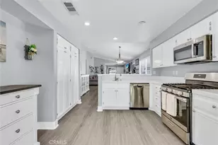 976 Miraflores Dr, Corona, CA 92882 - Photo 15