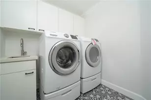 6206 E Cliffway Dr, Orange, CA 92869 - Photo 23