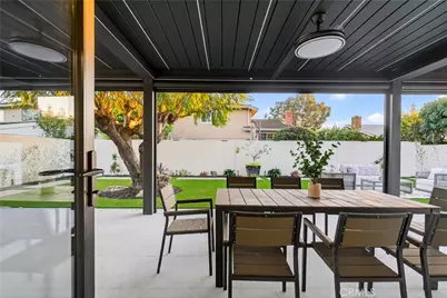 4664 Hazelnut Avenue, Seal Beach, CA 90740 - Photo 37