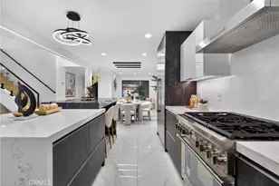 4664 Hazelnut Ave, Seal Beach, CA 90740 - Photo 11