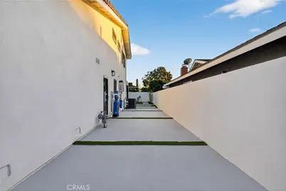 4664 Hazelnut Avenue, Seal Beach, CA 90740 - Photo 47