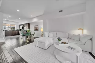 726 Rockefeller, Irvine, CA 92612 - Photo 3