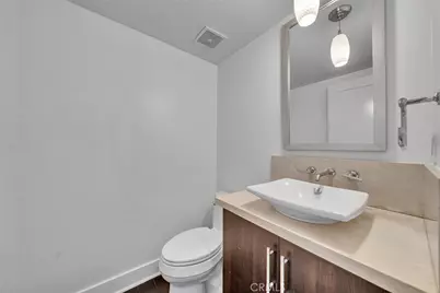 726 Rockefeller, Irvine, CA 92612 - Photo 15