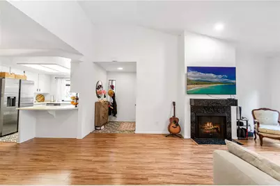 3573 W Greentree Cir #C, Anaheim, CA 92804 - Photo 5