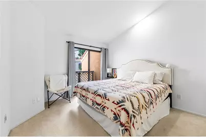 3573 W Greentree Cir #C, Anaheim, CA 92804 - Photo 17