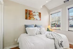 1011 Bennett Ave, Long Beach, CA 90804 - Photo 19