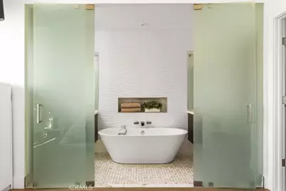 1973 Cortez Avenue, Laguna Beach, CA 92651 - Photo 19