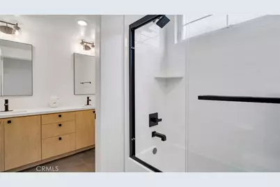 4240 Laurel Canyon Boulevard #306, Studio City, CA 91604 - Photo 17