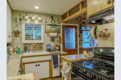 9413 Garfield, Riverside, CA 92503 - Photo 23