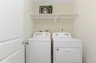 8265 Perada St, Jurupa Valley, CA 92509 - Photo 21