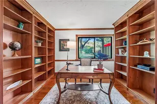 2074 Meadow View Ln, Costa Mesa, CA 92627 - Photo 51