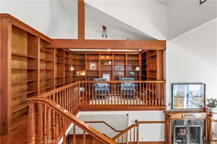 2074 Meadow View Ln, Costa Mesa, CA 92627 - Photo 11