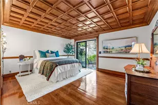 2074 Meadow View Ln, Costa Mesa, CA 92627 - Photo 23