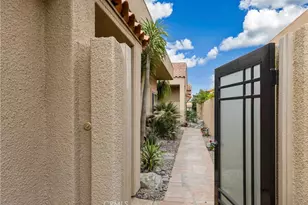 42 La Costa, Rancho Mirage, CA 92270 - Photo 3