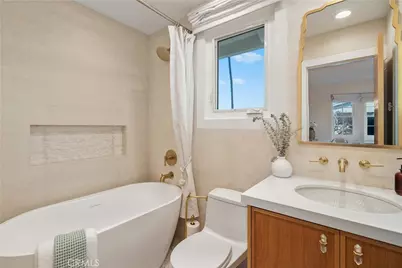 425 Tustin Avenue, Newport Beach, CA 92663 - Photo 25