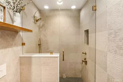 425 Tustin Avenue, Newport Beach, CA 92663 - Photo 21