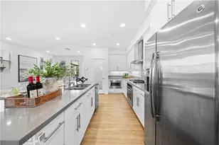 188 Fixie, Irvine, CA 92618 - Photo 17