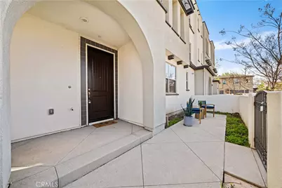 188 Fixie, Irvine, CA 92618 - Photo 3