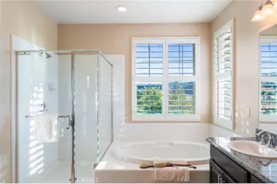 22494 Brightwood Place, Saugus, CA 91350 - Photo 27