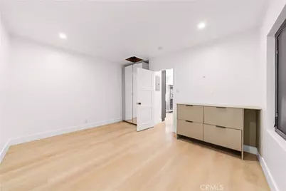 701 Trenton, Beverly Hills, CA 90210 - Photo 23