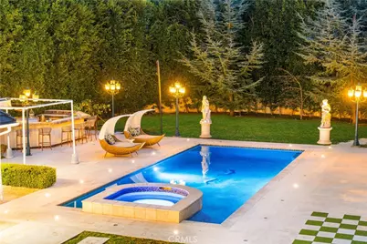 701 Trenton, Beverly Hills, CA 90210 - Photo 3