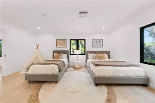 701 Trenton, Beverly Hills, CA 90210 - Photo 39