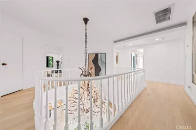 701 Trenton, Beverly Hills, CA 90210 - Photo 37