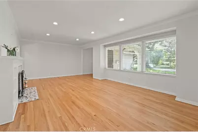 5857 Nagle, Los Angeles, CA 91401 - Photo 5