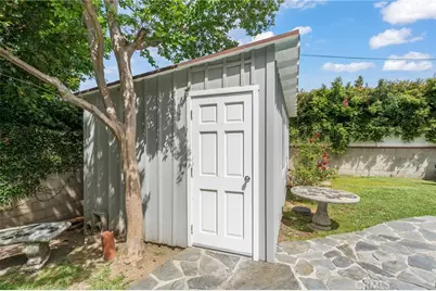 5857 Nagle, Los Angeles, CA 91401 - Photo 35