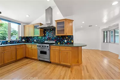 5857 Nagle, Los Angeles, CA 91401 - Photo 13