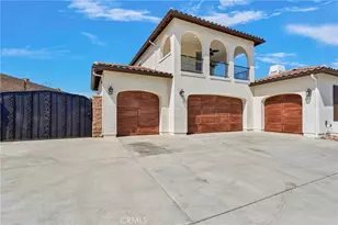 7945 Horizon View Dr, Riverside, CA 92506 - Photo 5