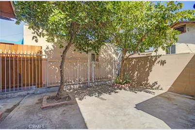 3451 Estrada, Los Angeles, CA 90023 - Photo 33