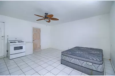 3451 Estrada, Los Angeles, CA 90023 - Photo 25