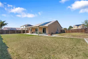 15413 Carparzo Dr, Bakersfield, CA 93314 - Photo 37