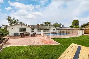 1119 E Cumberland Rd, Orange, CA 92865 - Photo 47