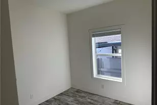 1509 Goodwin Dr, Vista, CA 92084 - Photo 11