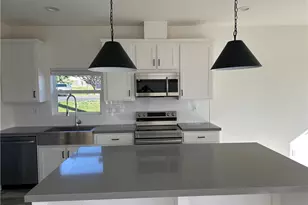 1509 Goodwin Dr, Vista, CA 92084 - Photo 7