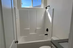 1509 Goodwin Dr, Vista, CA 92084 - Photo 13